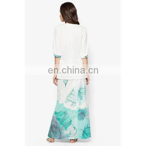 New Arrival White Fashion Dress Digital Printing Women Muslimah Clothing photo-2