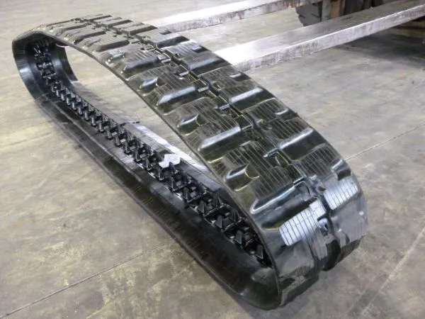 Black Excavator Rubber Tracks 250mm Width For Kubota Kc50 / Tanaka Dc202