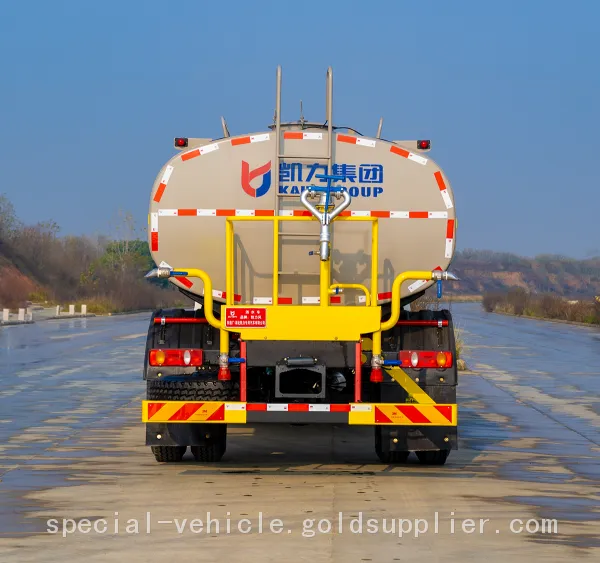 Tianjin 6X4 Chassis Multi-Functional Greening Weather-Resistant Water Distribution Vehicle/Water Sprinkler Truck photo-2