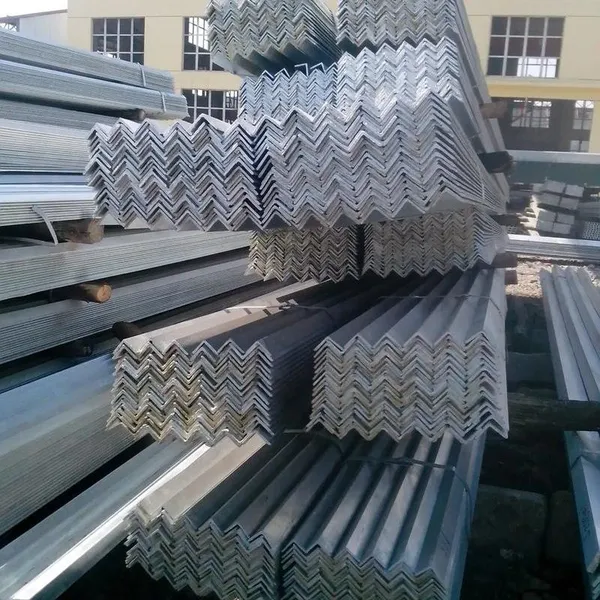 ASTM A36 S235JR Hot Rolled Angle Iron Equal Angle Steel For Building Engineering photo-5
