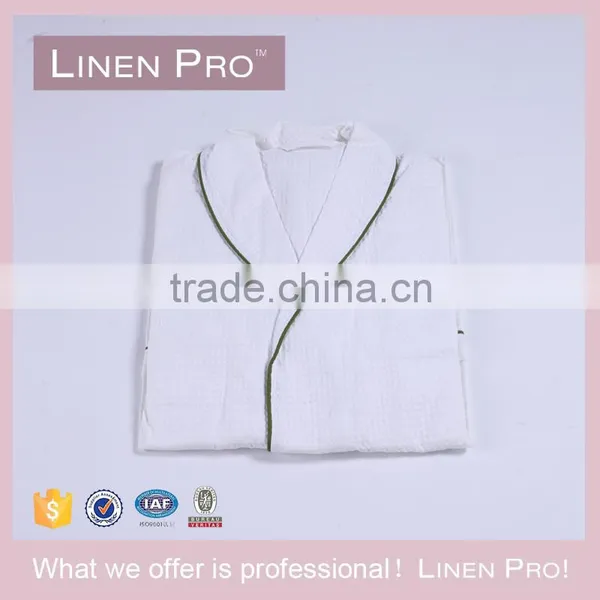 Wholesale Cotton White Waffle Hotel Bathrobe With Kimono Collar photo-5