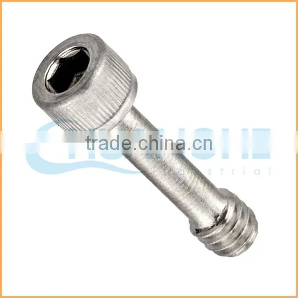 Hot Sales Competitive Price 5 x 12 Shoulder Screw photo-4