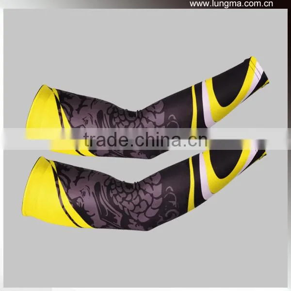 Compression Arm Sleeve - Football - Baseball - Basketball Shooter Sleeves photo-6