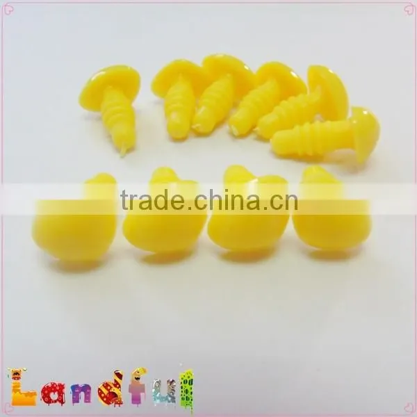 12mm Yellow Safety Triangle Nose Plastic Nose Craft Animal Doll Nose photo-3