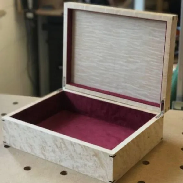 OEM MDF Fiber Board Decoration Luxury Jewelry Box With Glossy or Matte Surface and Inner Soft Cushion