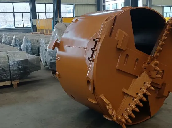 Buckets for Rock and Earth Drilling Equipment