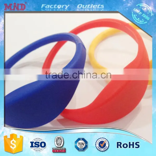 MDW450 Custom Logo Oval Silicone NFC Bracelet photo-2