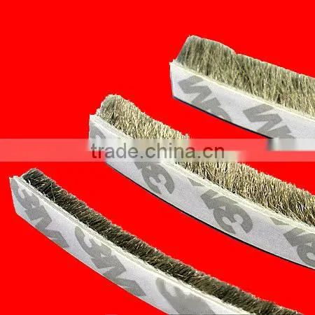 China Cheap Wool Pile Weather Strip photo-4