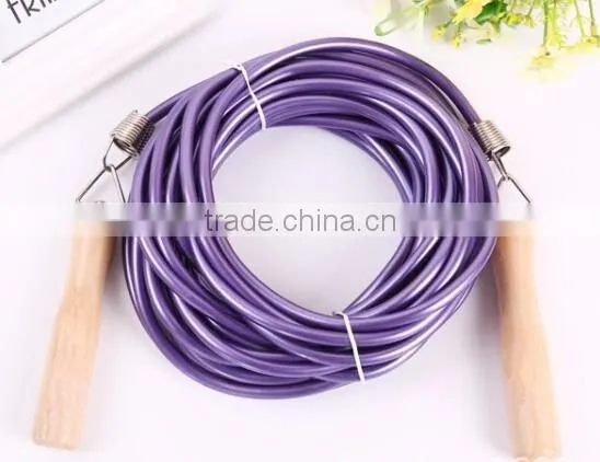 Speed jump ropes with wooden handle/woode handle jump rope/cheap jump ropes/Adjustalbe speed jump ropes/Cable speed jump rope