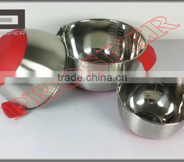 Stainless Steel Mixing Bowl With Silicone Handle and Calibration photo-2