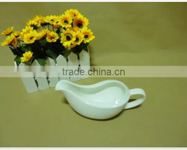Chinese Ceramic Sauce Boat Wholesale photo-4