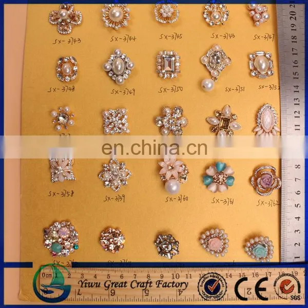 Wholesale Fashion Rhinestone Pearl Button for Wedding Bouquet Decoration photo-3