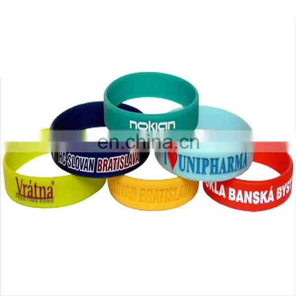 Customized Silicone Plain Wristbands for Sale photo-4