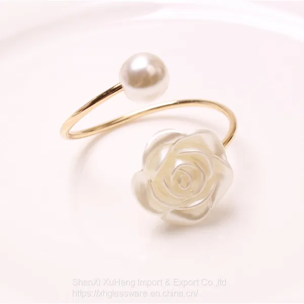 Creative Rose Valentine's Day Wedding Home Decoration Table Decor Pearl Round Napkin Napkin Rings photo-3