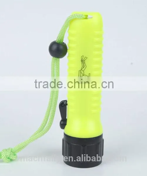 3W Rechargeable Powerful LED Diving Flashlight Diving Torch Flashlight photo-3