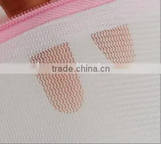 YIWU RODA 100%polyester Crystal Zipper Head Fine Mesh Washing Bag photo-2