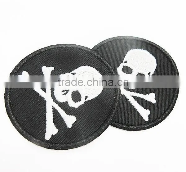 Clothing Fabric Garment Label Custom Patch Embroidered Badge photo-2