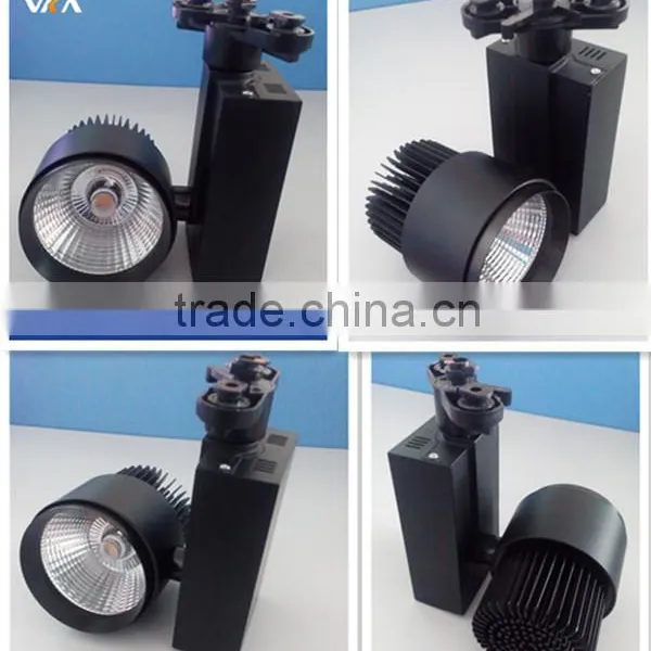 High Ceiling COB 3 Phase LED Track Spot Light With 25degrees Spotlighting Beam Angle Reflector photo-2