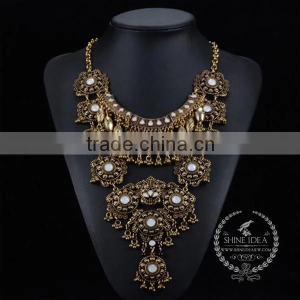 High Quality Vintage Rhinestone Chunky Statement Necklace Tin Alloy Fashion Women Pendant Necklace 6390066 photo-2