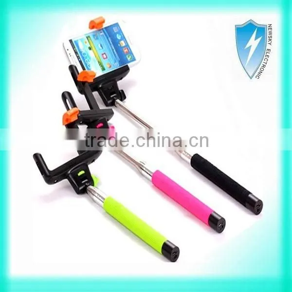 Extendable Handheld Monopod selfie stick for compact camera, and Smart phone