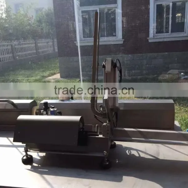 OULENO Pneumatic Stretching Sealing Machine Package Sausage Sausage Casing photo-2