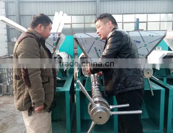 Professional Rapeseed Pressing Oil Machine Screw Press Oil Machine photo-2