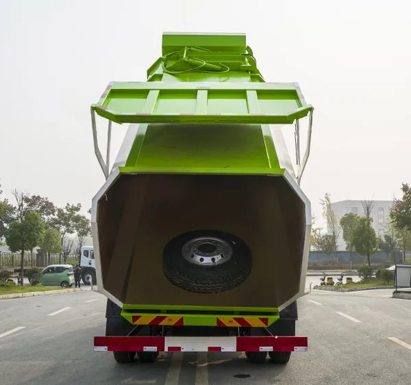 Garbage Truck photo-5