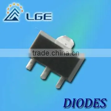Bipolar Transistors 40V D882 SOT89