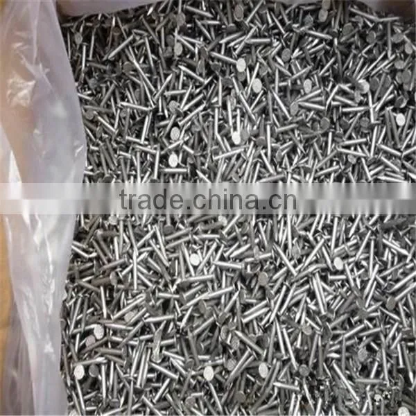 Painting Common Nail From Nail Factory photo-2