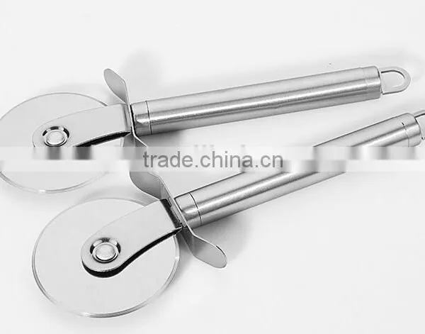 SS 18 8Special Stainless Steel Pizza Cutter photo-3