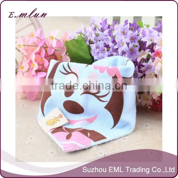 Wholesale Triangular Cotton Bibs With Buttons photo-6
