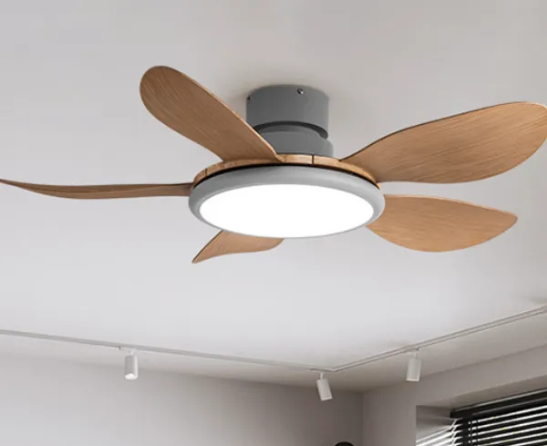 led ceiling five-leaf ceiling fan light Modern log wind inverter living room light 72W fan（Wechat:13510231336）