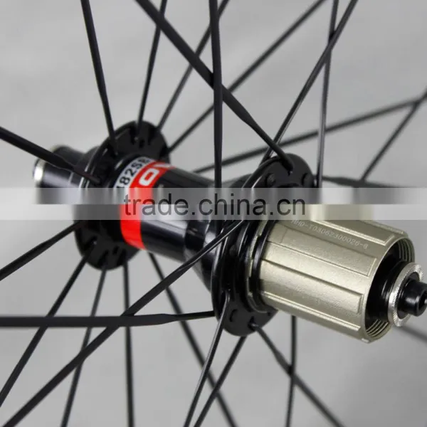 Wide 23mm Clincher 38C Carbon Fiber Road Bike Wheelset With Novatec Light 291 Hubs photo-4