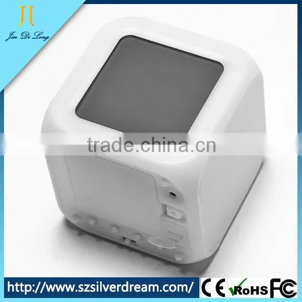 2016 Colorful Light Cheap Clock New Fashion Style Vogue Clock Wholesale photo-4