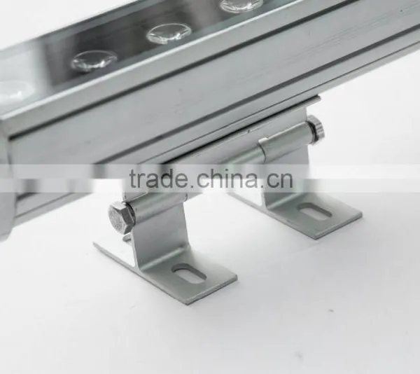 Waterproof Rgb Color RF Control Ip65 Outdoor 30W Led Wall Washer Light photo-3