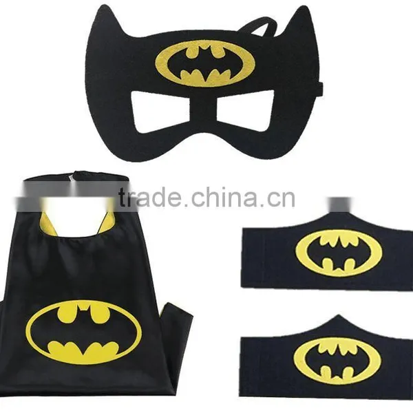 Children Spider Cape Set With Mask & Wristbands photo-3