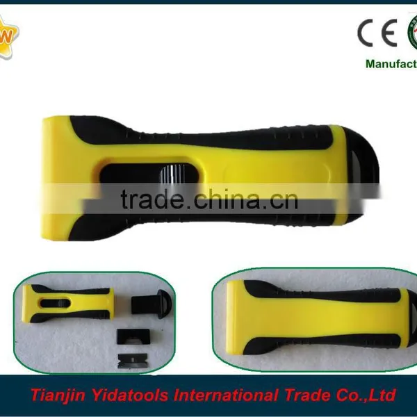 window scraper with spare blades