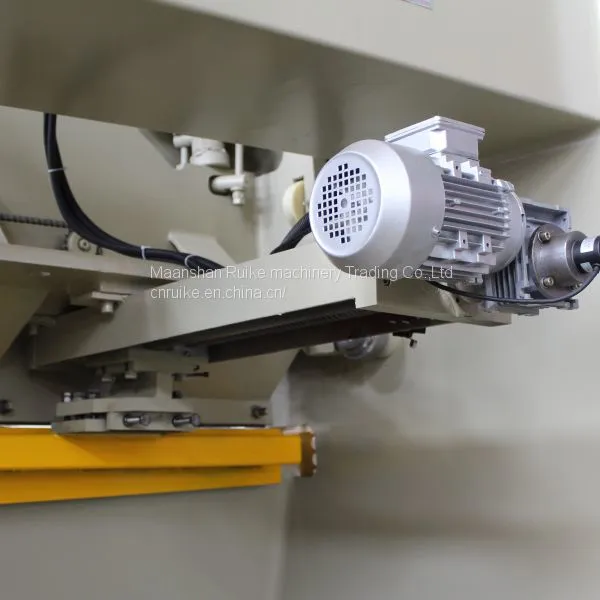 6 x 3200 Hydraulic Swing Beam Shearing Machine photo-4