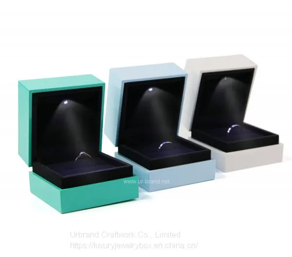 Custom Color Luxury LED Lighted Propose Engagement Ring Jewelry Box For Sale photo-3