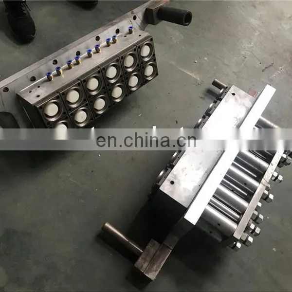 UD750B CE CSA Certificate Approval Automatic PP PET PS Plastic Dish Plate Tray Thermoforming Making Machine photo-4