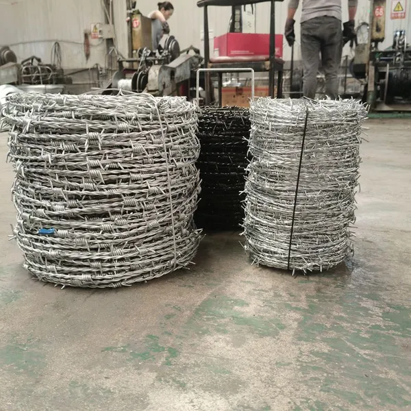 Standard Barbed Wire Galvanized Barbed Wire Mesh 500 Meters photo-4