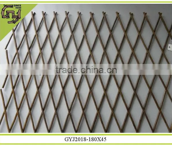 2014 Natural Willow Tensible Fence
