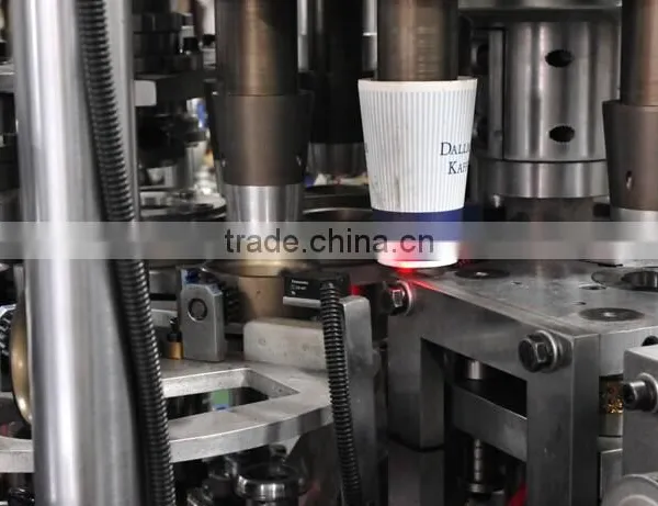 2015 New Design Machine for Making Disposable Cup photo-5