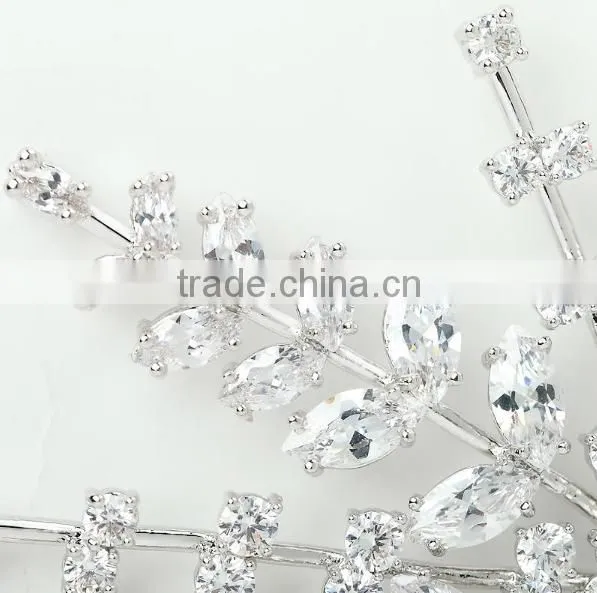 Platinum Plated Designer Christman Snow Flake Brooch With AAA+ Cz Micro Pave Setting for Women and Men photo-3