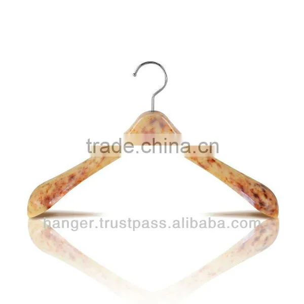 Browny Marbled Plastic Jacket Hanger for Bathroom Accessory