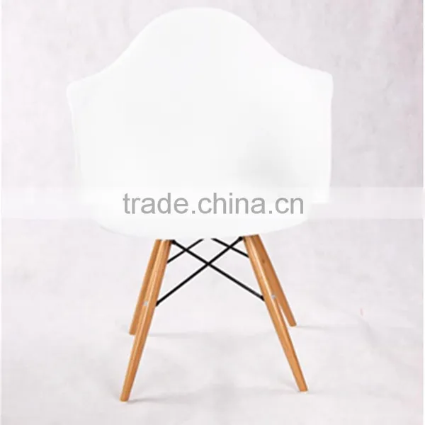 Woodlegs Plastic Dining Arm Chair photo-3