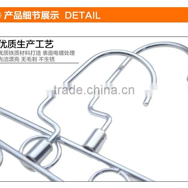 2017 Metal Hanger With Clips photo-3