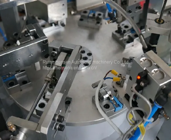 Automatic Pencil sharpener assembly machine photo-3