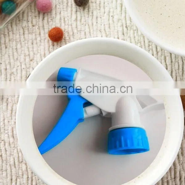 2015 New Design High Quality 28/400 Dark Green Model A Plastic Garden Sprayer photo-2