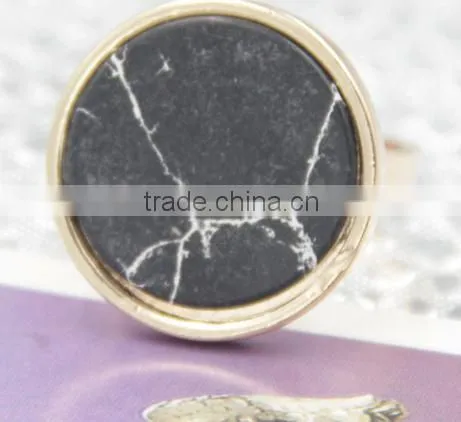 Black and White Turquoise Alloy Ring With Different Shapes photo-3